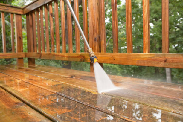 Best Fence Pressure Washing  in Willits, CA